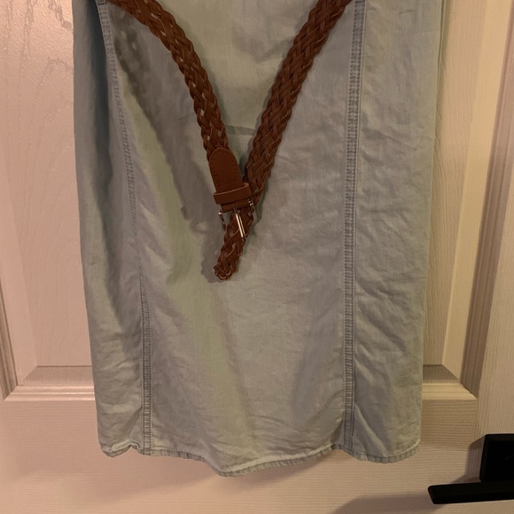 Guess Light denim dress with belt - Picture 4 of 9